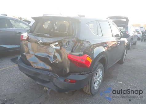 2015 Toyota Rav4 Le z USA, uszkodzony, nr VIN JTMZFREV9FD047818